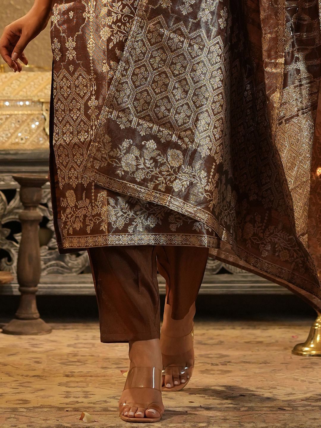 Women Ethnic Motifs Printed Kurta with Trousers & Dupatta