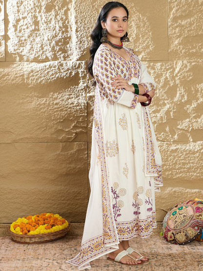 Dhiyona IE Women Ethnic Motifs Printed Empire Pure Cotton Kurta with Trousers & Dupatta