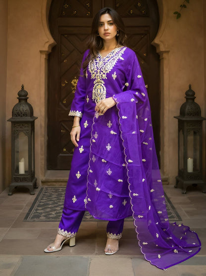 Dhiyona IE Women's Women Ethnic Motifs Embroidered Kurta with Trousers & Dupatta
