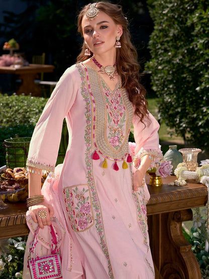 Dhiyona IE Women Floral Embroidered Regular Kurta with Trousers & With Dupatta
