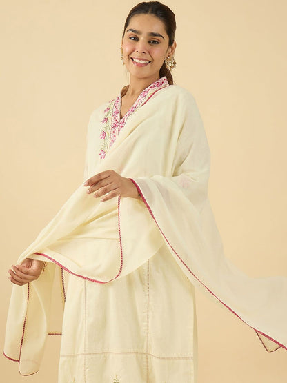 Women Floral Embroidered Regular Thread Work Pure Cotton Kurta with Trousers & With Dupatta