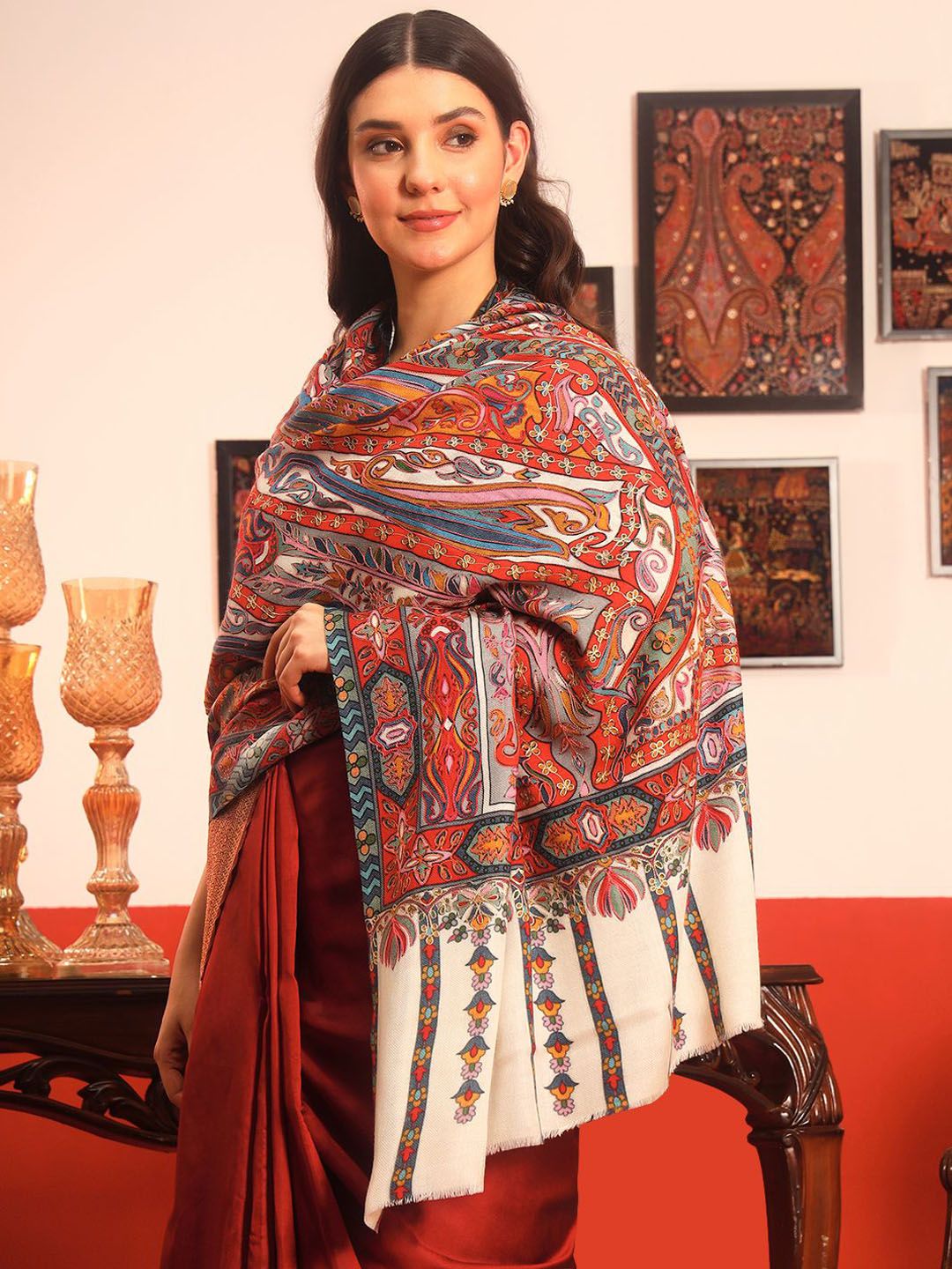 Dhiyona PA Paisley Embroidered Woolen Shawl