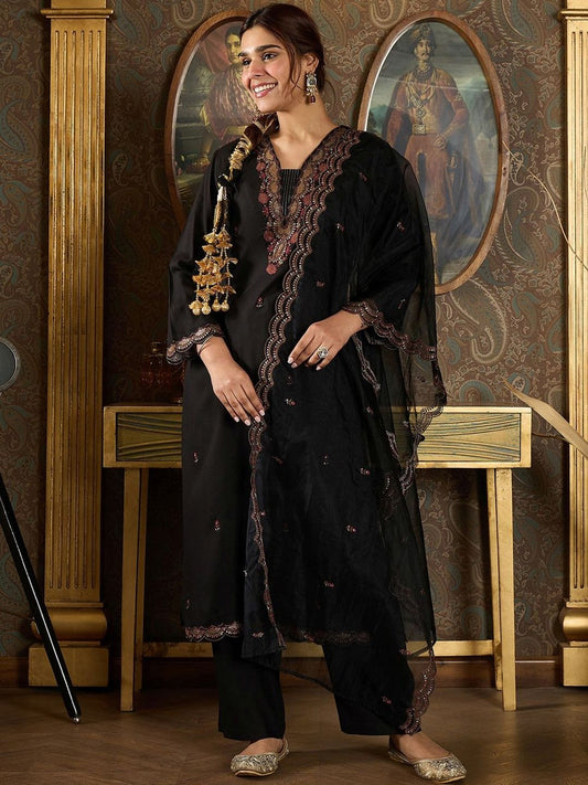 Women Ethnic Motifs Embroidered Kurta with Trousers & Dupatta