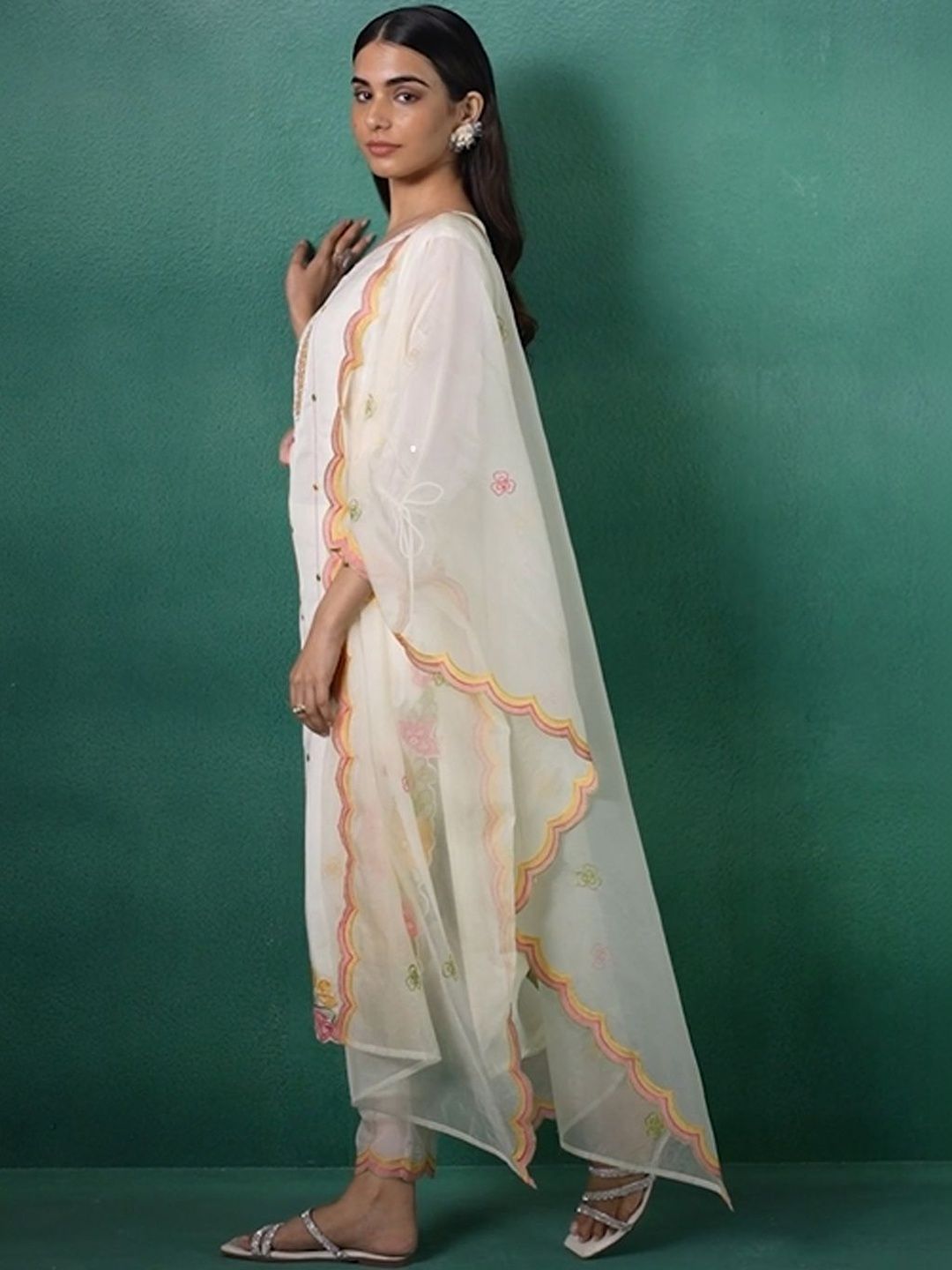 Women Floral Embroidered Regular Mirror Work Kurta with Trousers & With Dupatta