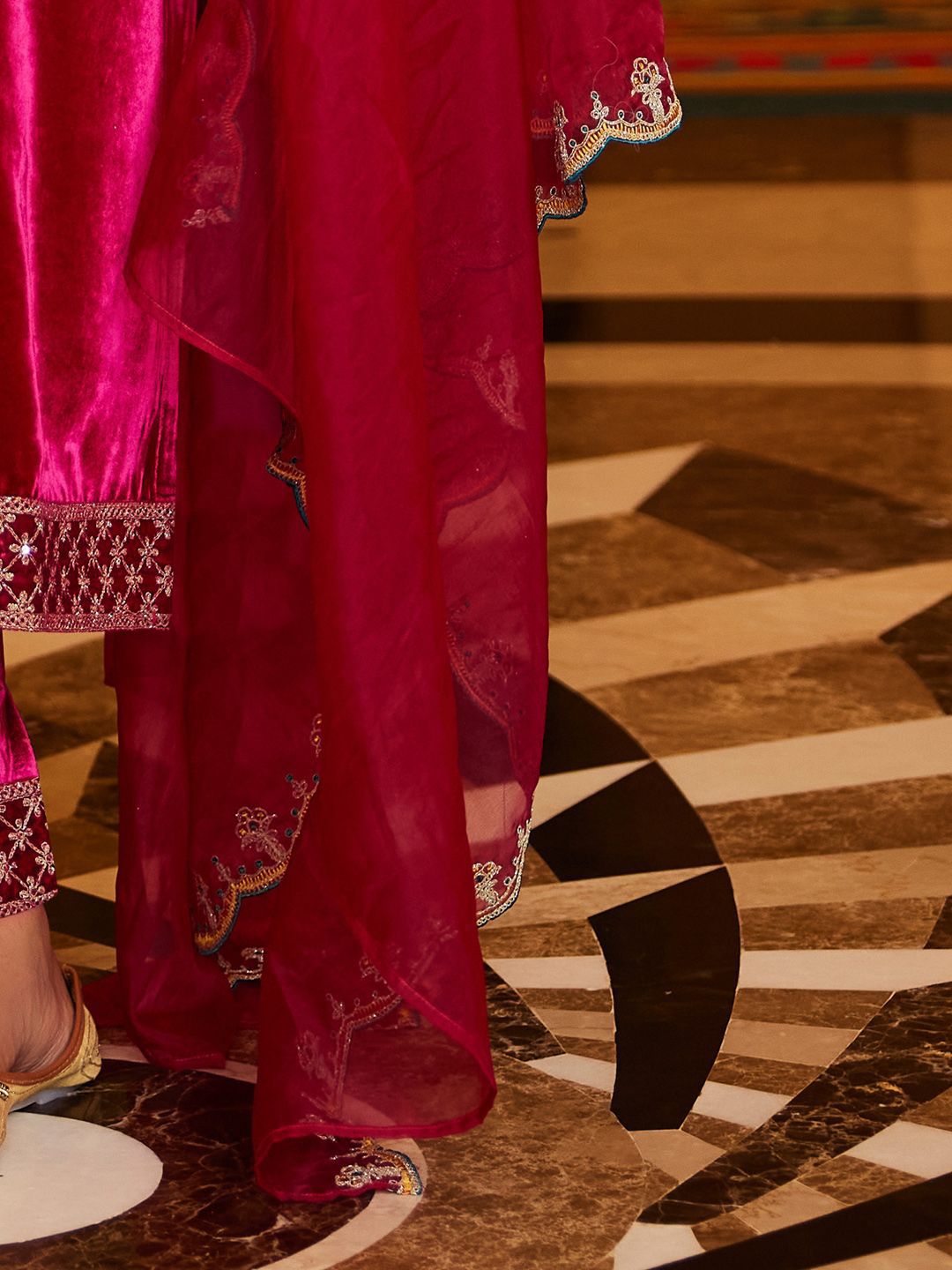 Floral Yoke Design Sequinned Velvet Straight Kurta With Trousers & Dupatta