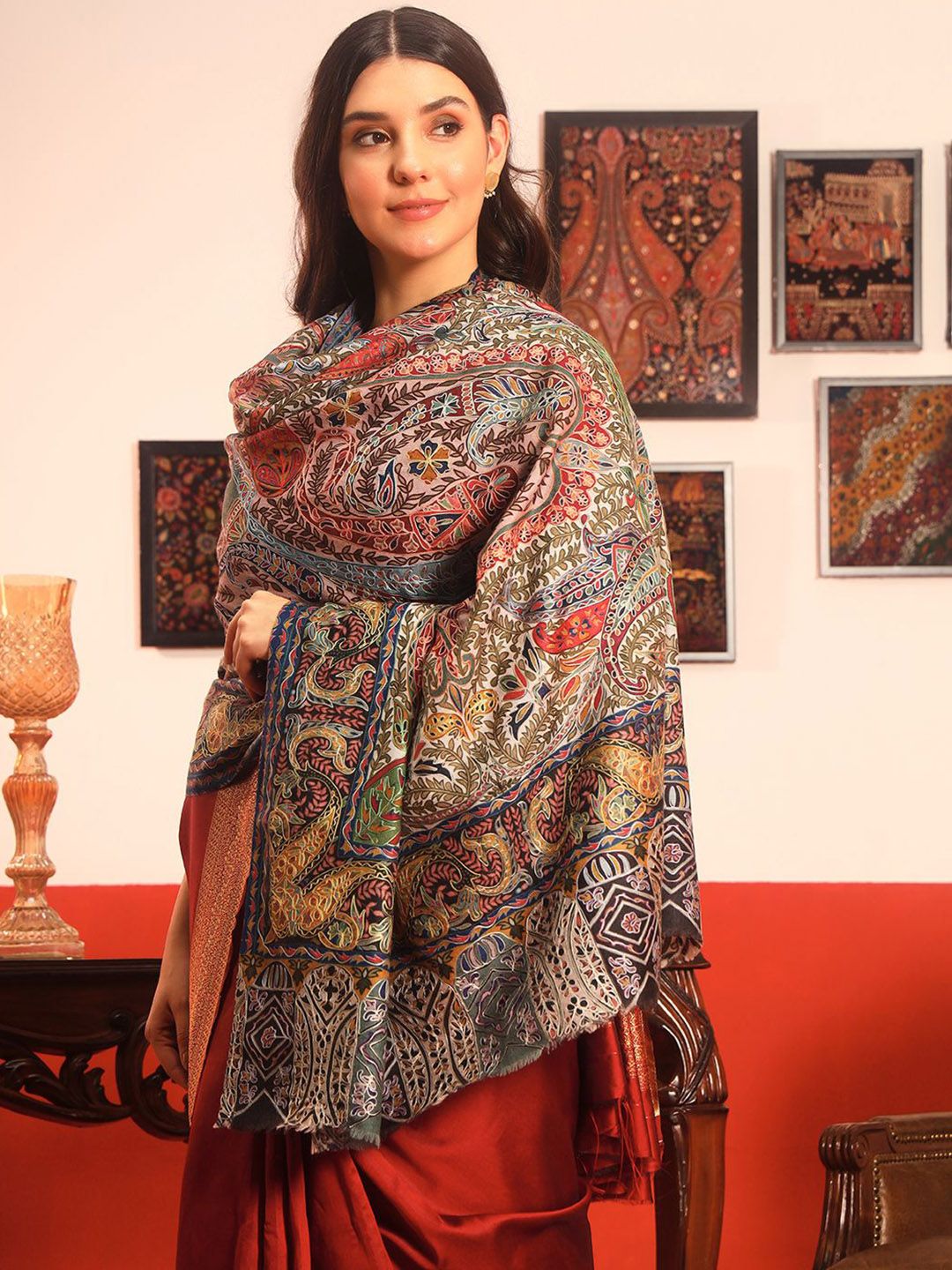Dhiyona PA Paisley Embroidered Shawl