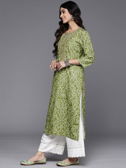 Dhiyona VR Women's Olive Bhandhani Print Gota Yoke Embroidered Kurta With Round Neck And With Tassel Detailings