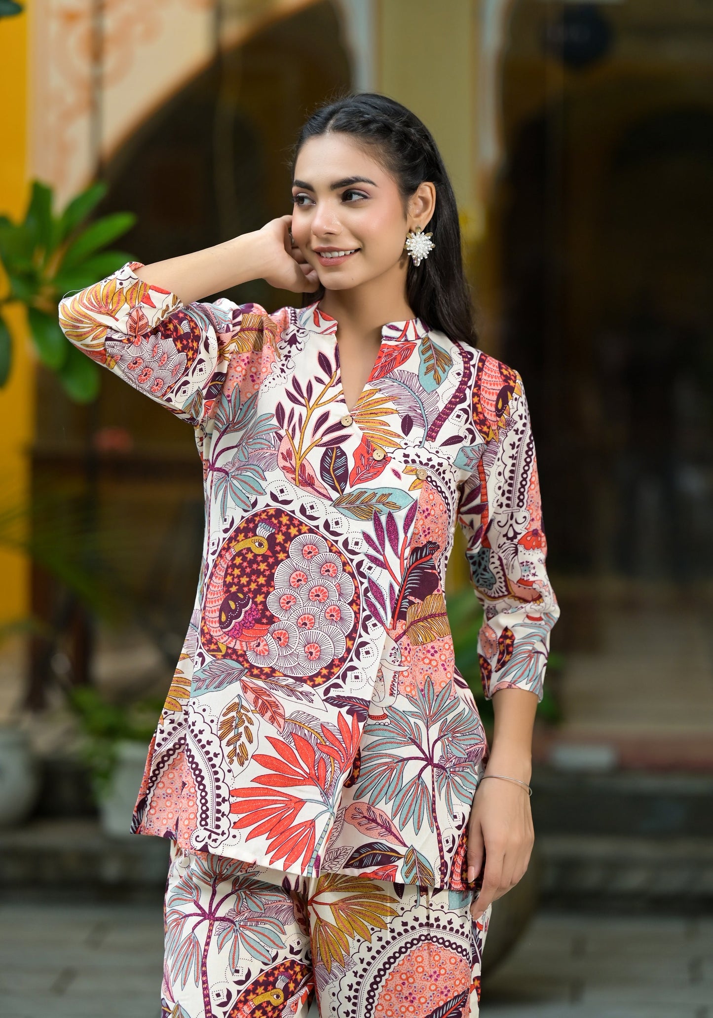 Women Pink Printed Viscose Rayon Kurta And Pant Set