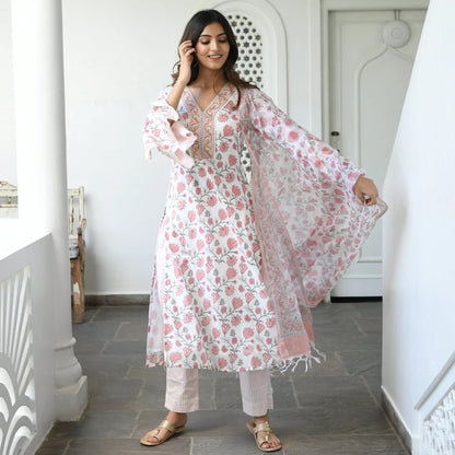 Women White Floral Print Pure Cotton Kurta And Pant Set