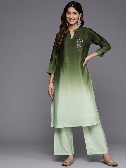 Dhiyona VR Women's Mandarin Collar Placement Embroidered Kurta Paired With Tonal Bottom