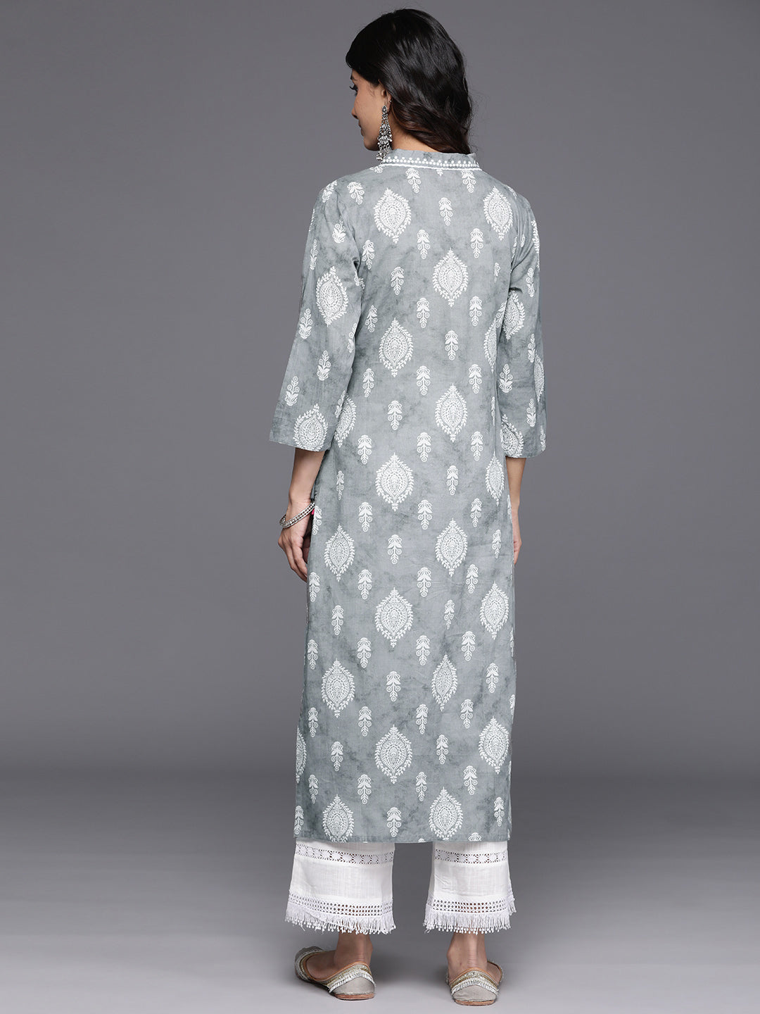 Dhiyona VR Women's Grey 3/4Th Sleeve, V Neck Collared Kurta
