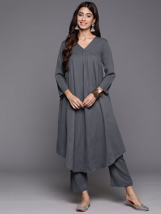 Dhiyona VR Women's Grey Empire Gathered Details A-Line Kurta Paired With Tonal Bottom
