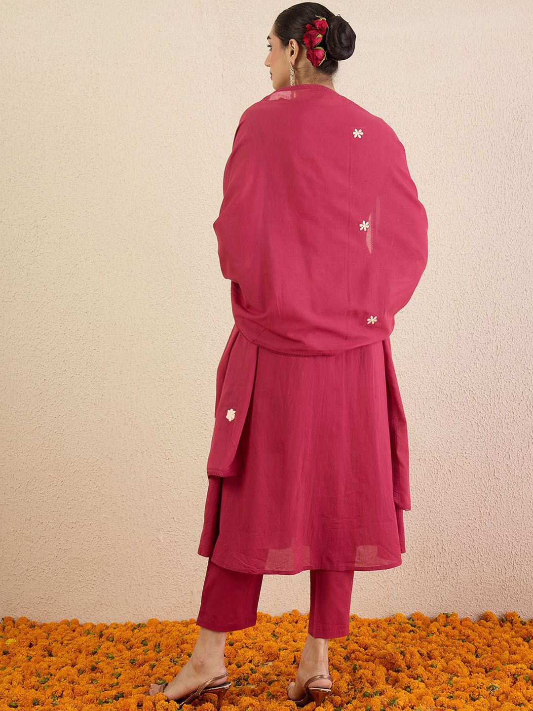 Women Regular Sequinned Pure Cotton Kurta with Trousers & Dupatta