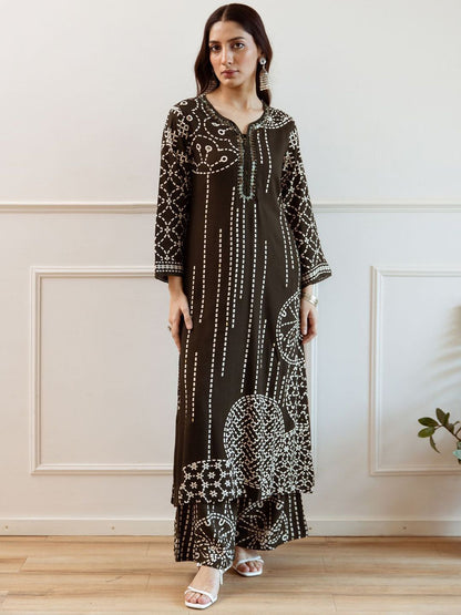 Women Printed Regular Beads and Stones Kurta with Trousers