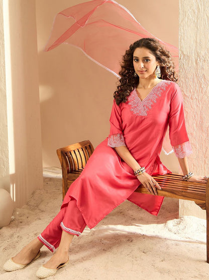 Dhiyona IE Women Floral Embroidered Regular Thread Work Kurta with Trousers & Dupatta