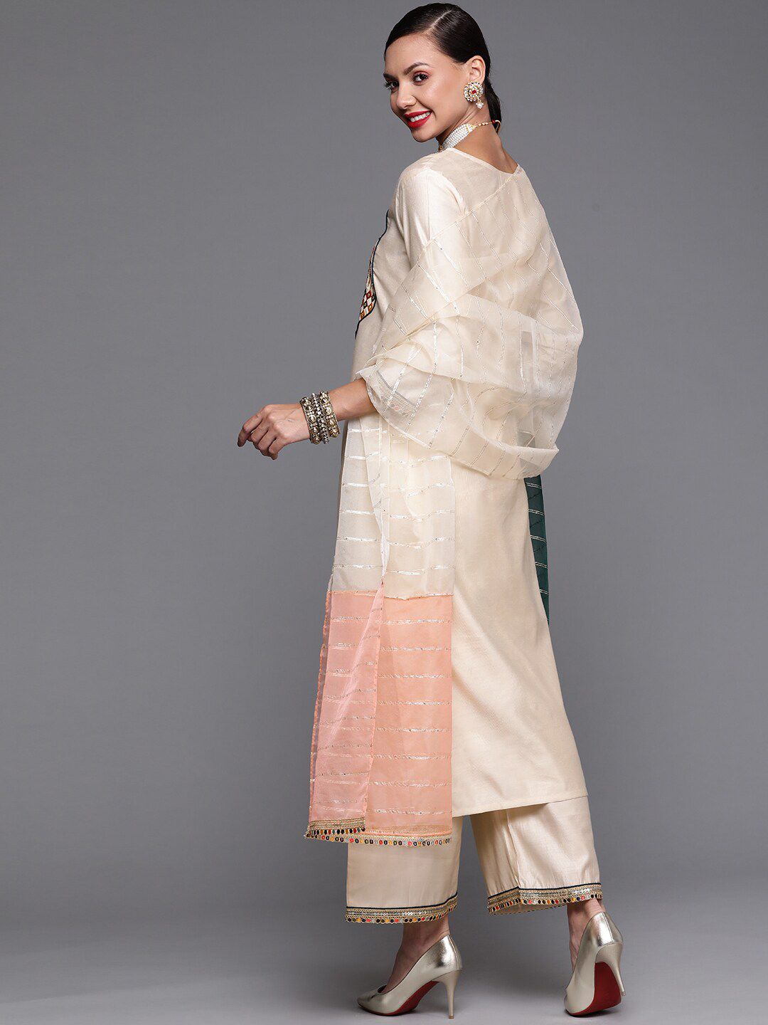 Women Embroidered Thread Work Cotton Kurta with Palazzos & Dupatta