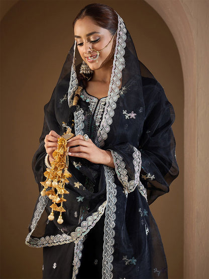 Dhiyona IE Ethnic Motifs Embroidered Kurta With Trousers & Dupatta