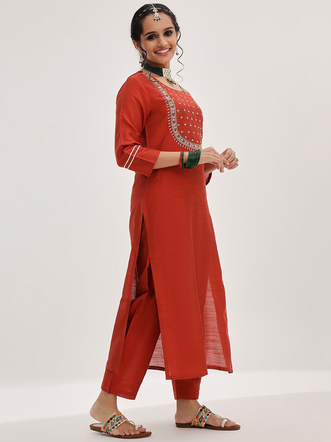 Dhiyona VA Women'sYoke Design Ethnic Motifs Straight Kurta & Trousers With Dupatta