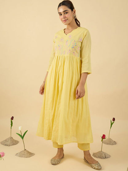 Floral Embroidered V-Neck Pure Cotton A-Line Kurta With Trousers & Dupatta