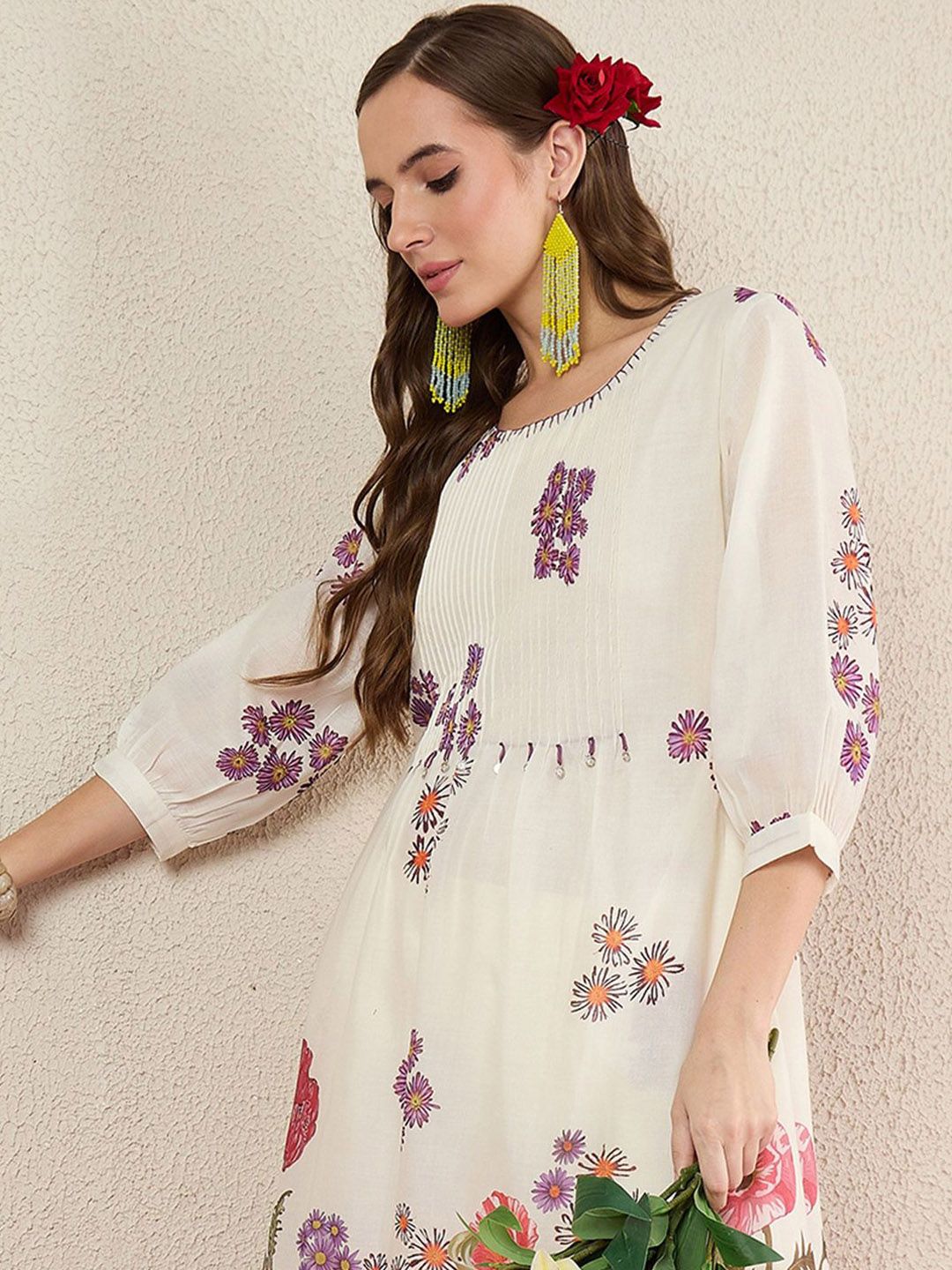 Dhiyona IE Women Floral Printed Cotton Kurta with Trousers