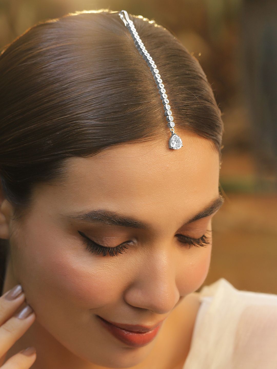 Dhiyona RJ Women's Rhodium-Plated Cubic Zirconia Studded & AD Drop Handcrafted Maang Tikka