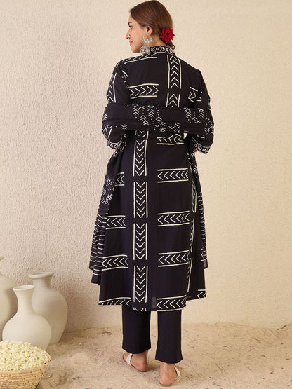 Dhiyona IE Women Printed Empire Pure Cotton Kurta with Trousers & With Dupatta