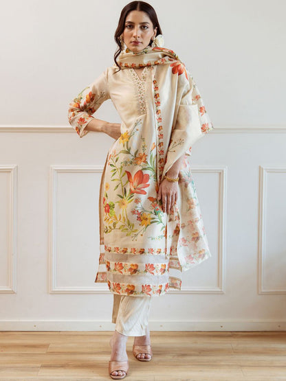 Dhiyona IE Women Floral Printed Regular Kurta with Trousers Dupatta