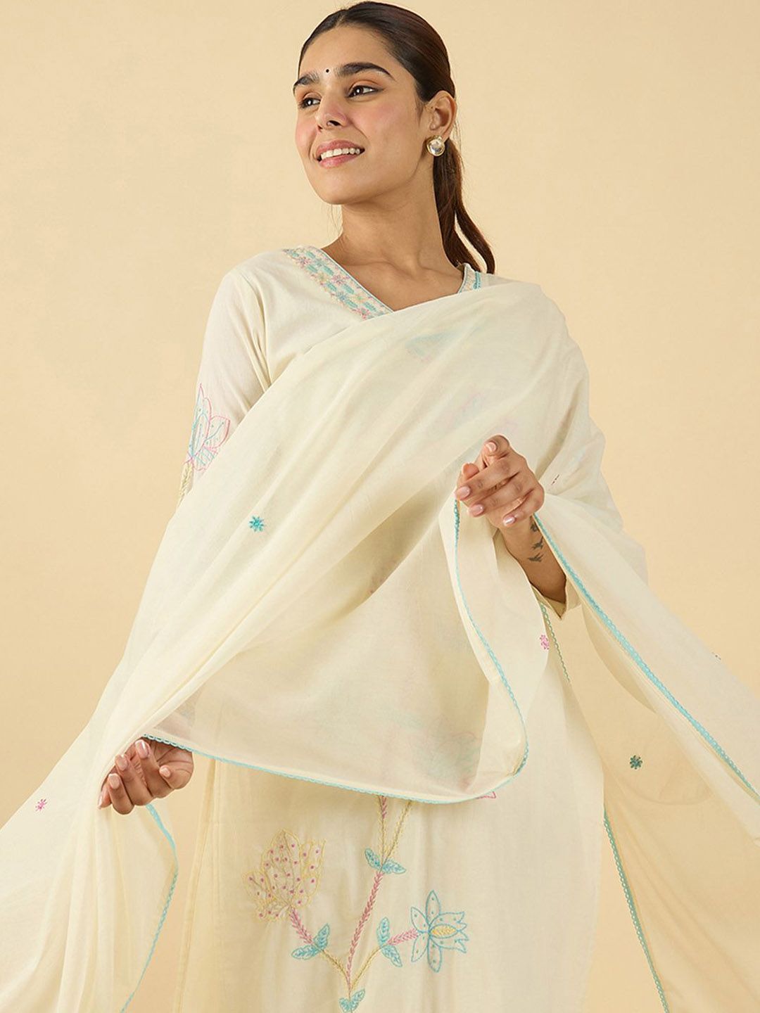 Women Ethnic Motifs Embroidered Thread Work Pure Cotton Kurta Trousers & Dupatta