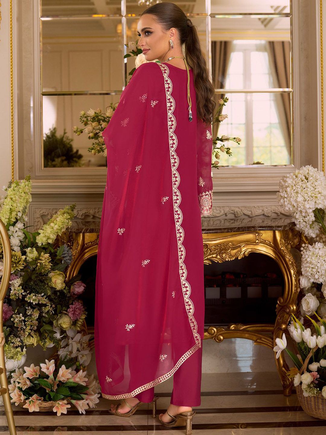 Ethnic Motifs Embroidered Zari Kurta with Trousers & Dupatta