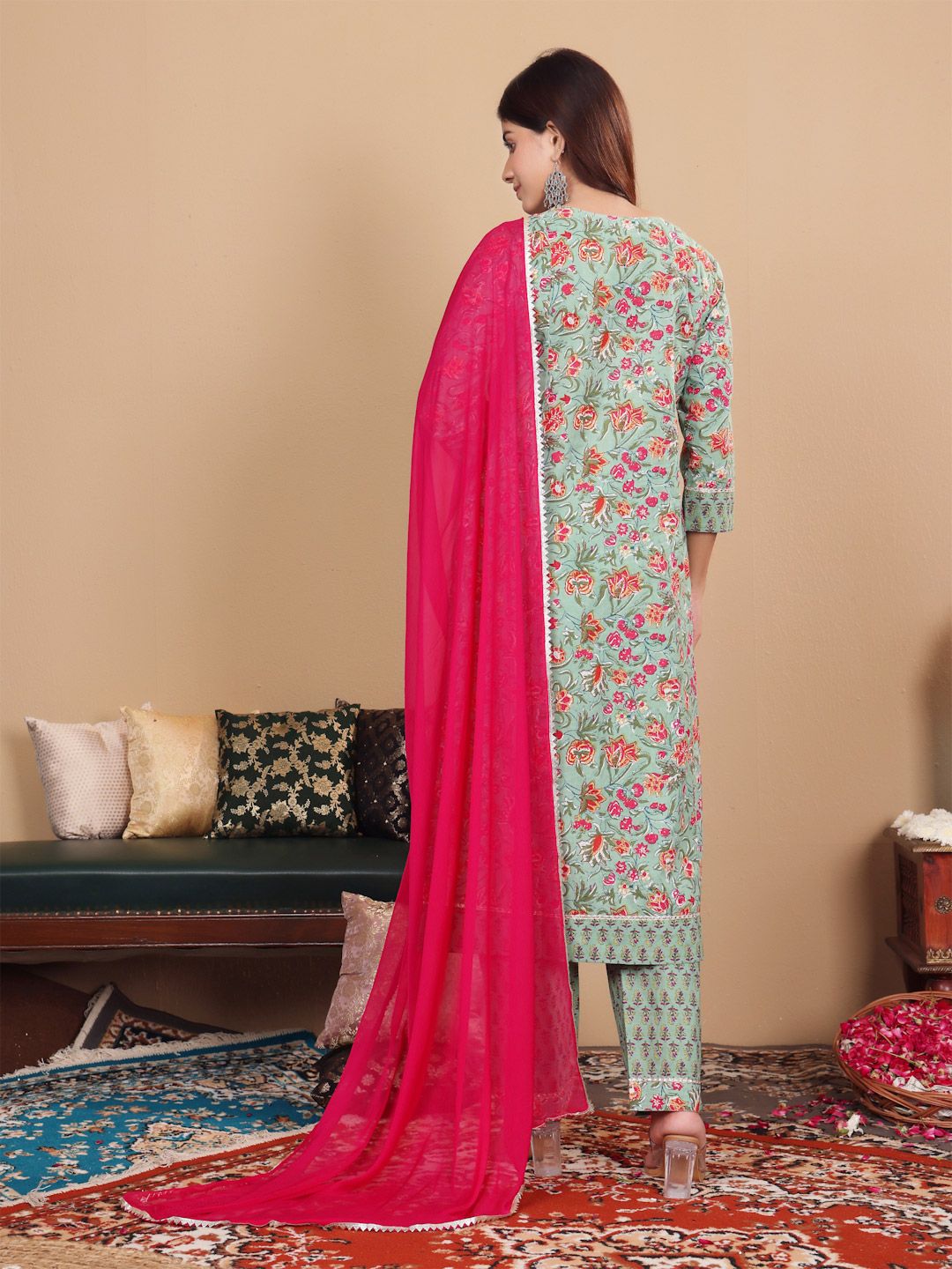 Dhiyona VA Women'sFloral Printed Notch Neck Pure Cotton Kurta with Palazzo & Dupatta