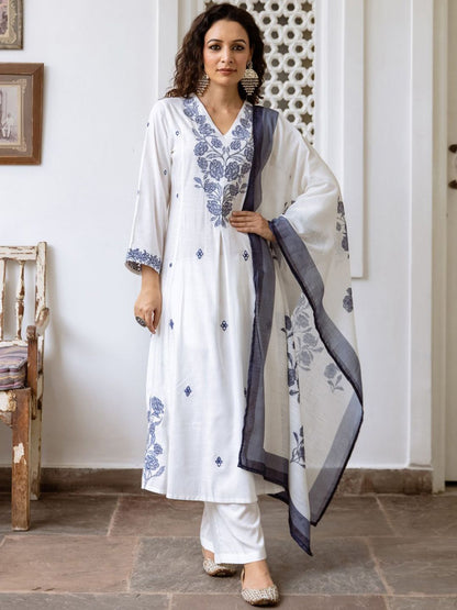Women Floral Embroidered Regular Thread Work Pure Cotton Kurta with Trousers & With Dupatta