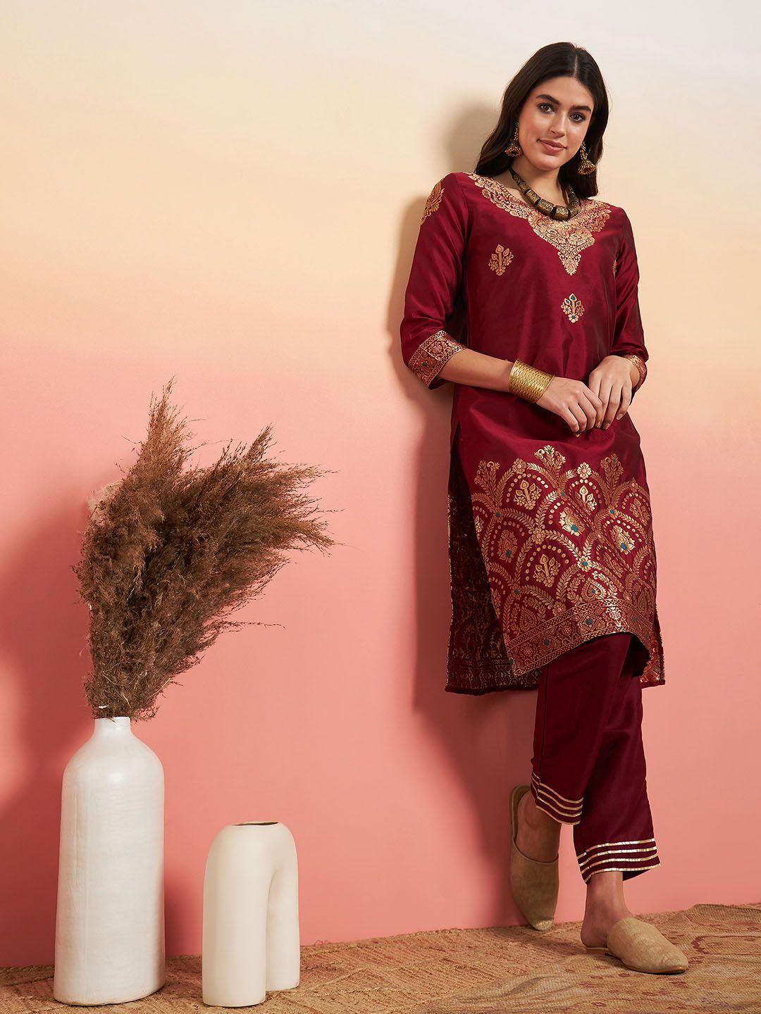 Women Maroon Floral Embroidered Regular Kurta with Trousers & Art Silk
