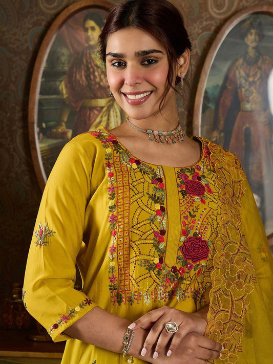 Dhiyona IE Floral Embroidered Thread Work Straight Kurta With Trousers And Dupatta