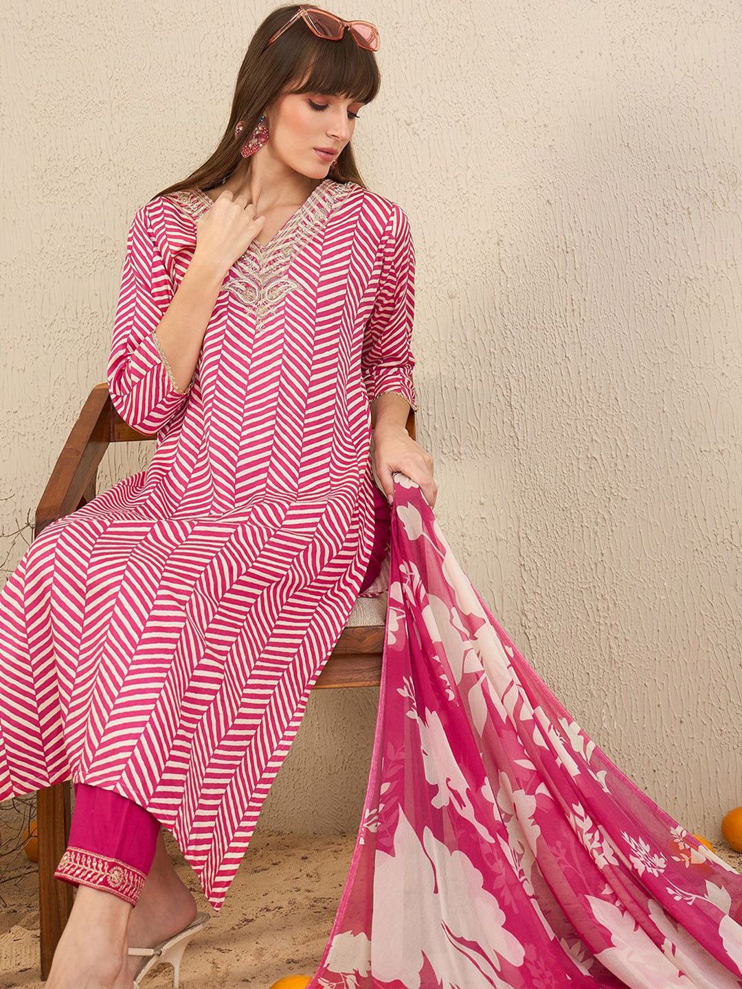 Chevron Printed Pure Cotton Straight Kurta With Trousers & Dupatta