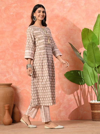 Dhiyona SN Women's Grey Cotton printed kurta and pant set