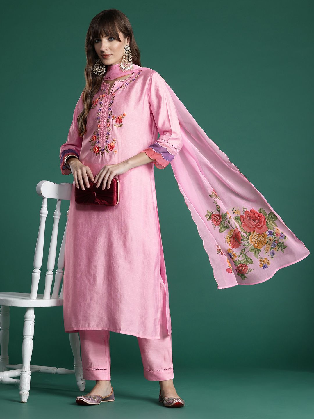 Dhiyona IE Floral Embroidered Thread Work Kurta with Trousers & With Dupatta