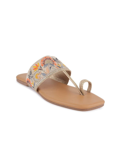 Dhiyona AK Embroidered One Toe Flats