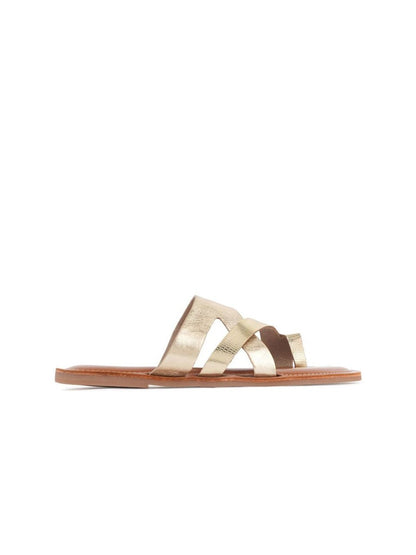 Dhiyona AK Women Textured One Toe Flats