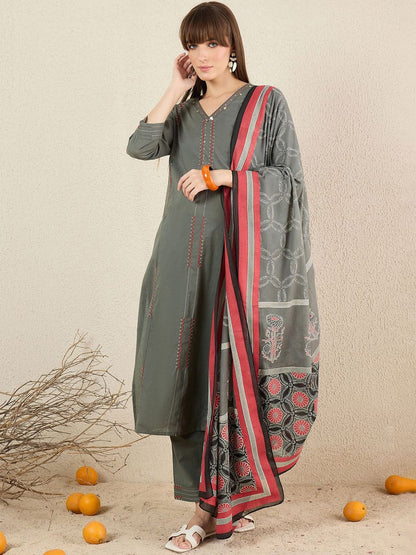 Women Solid Embroidered Cotton Kurta with Trousers & Dupatta