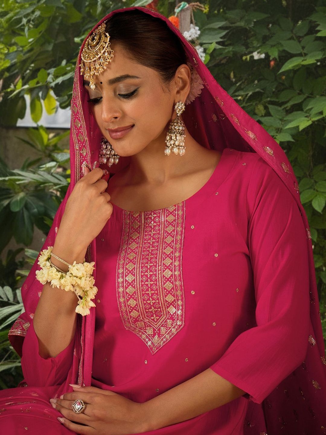 Dhiyona IE Women Ethnic Motifs Embroidered Regular Kurta with Trousers & With Dupatta