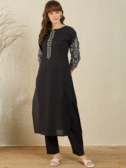 Women Ethnic Motifs Embroidered Regular Thread Work Pure Cotton Kurta with Trousers