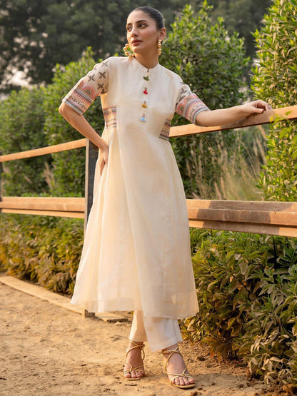 Dhiyona IE Ethnic Motifs Yoke Design Mandarin Collar Pure Cotton A-Line Kurta With Trousers