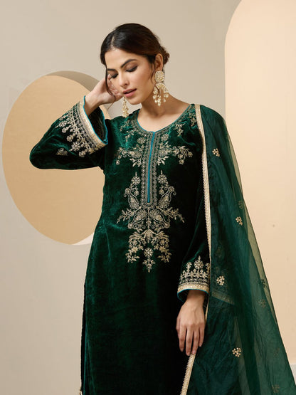 Dhiyona IS Women's Floral Motifs Zari Embroidered Velvet Kurta With Palazzos & Dupatta