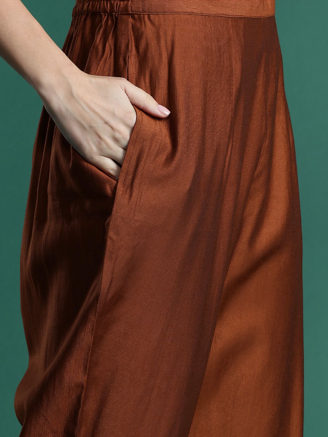 Dhiyona IE Ethnic Motifs Embroidered Sequinned Liva Kurta With Trousers & Dupatta
