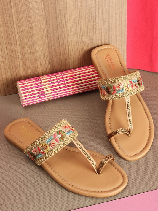 Dhiyona AK Embellished One Toe Flats
