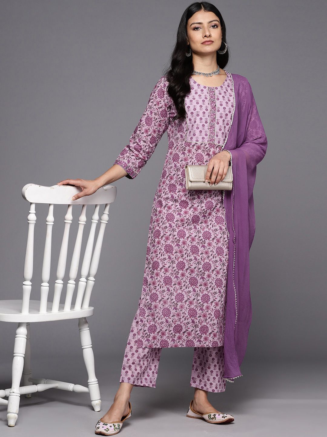 Dhiyona VA Women'sFloral Printed Gotta Patti Pure Cotton Kurta With Trousers & With Dupatta