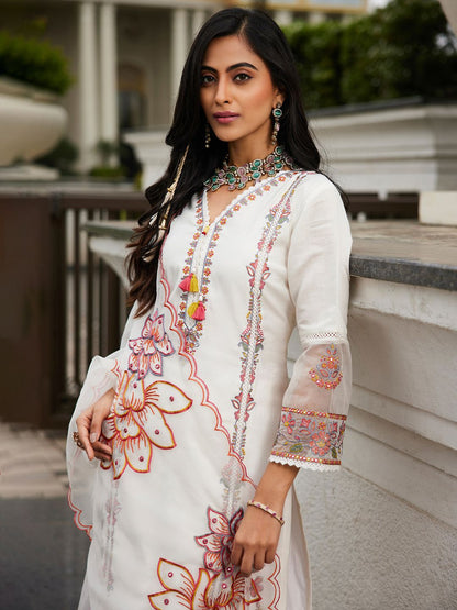 Dhiyona IE Women Ethnic Motifs Embroidered Regular Thread Work Kurta with Trousers & With Dupatta