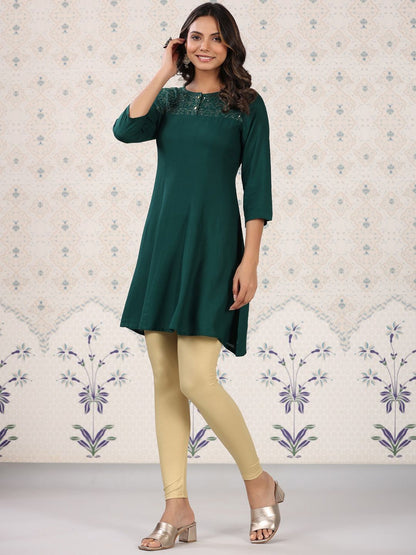 Dhiyona OD  Floral Yoke Design Thread Work Kurta