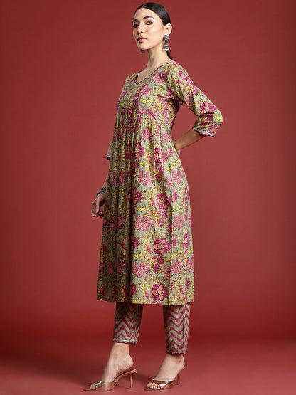Floral Printed Pleated Pure Cotton Kurta with Trousers & With Dupatta