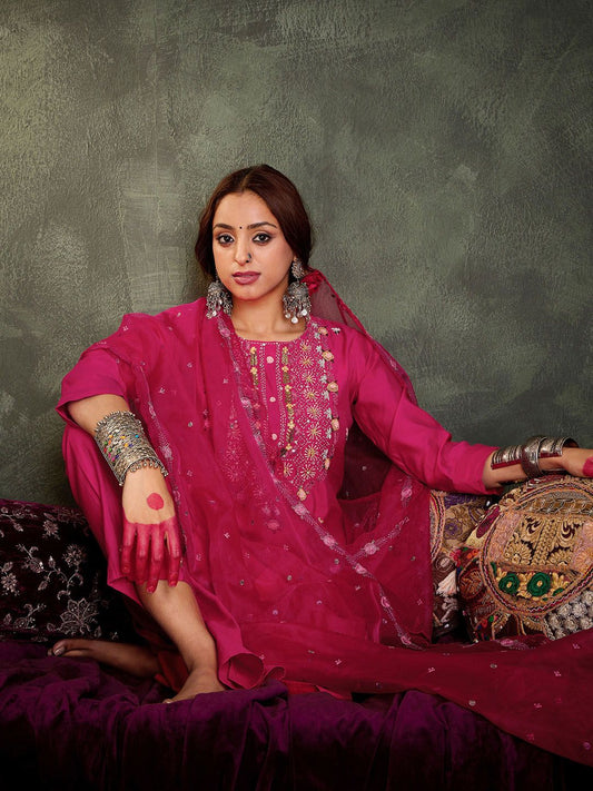 Dhiyona IE Women Floral Embroidered Regular Thread Work Kurta with Trousers & With Dupatta